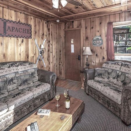 Country Cabin, 2 Bedrooms, Fireplace, Midtown, Sleeps 6 ルイドソ エクステリア 写真