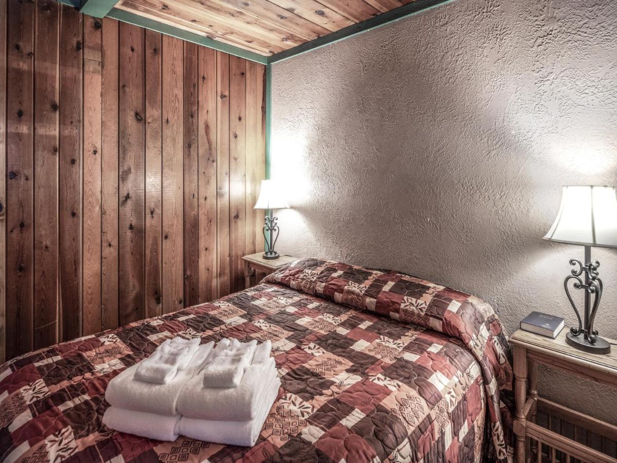 Country Cabin, 2 Bedrooms, Fireplace, Midtown, Sleeps 6 ルイドソ エクステリア 写真