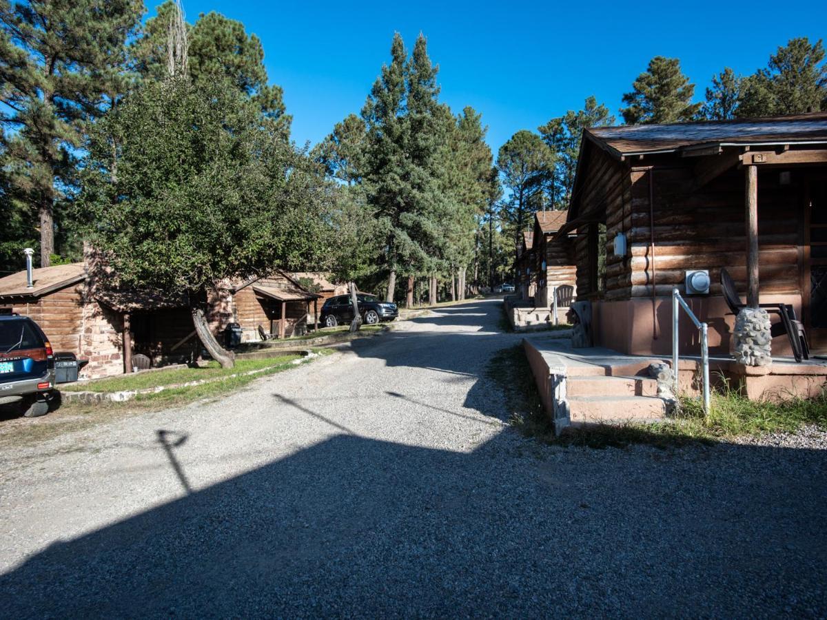 Country Cabin, 2 Bedrooms, Fireplace, Midtown, Sleeps 6 ルイドソ エクステリア 写真